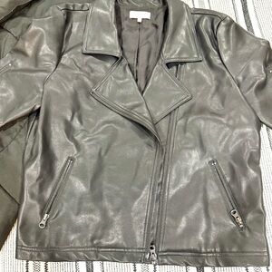 Women's Black Faux Leather Shirt/layering jacket.
